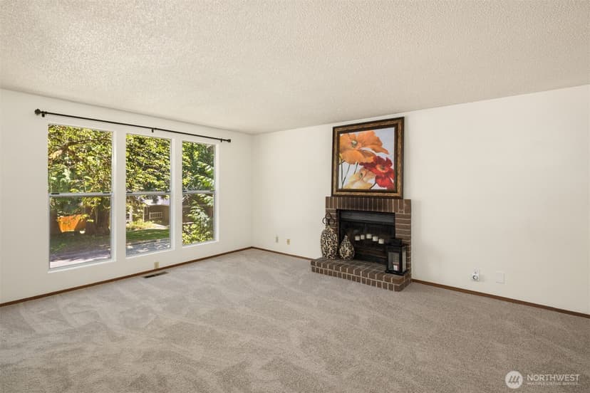 Property photo for 2023 228th Place NE, Sammamish photo 5