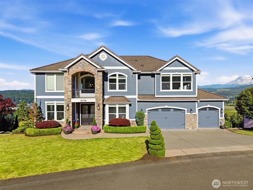 Property photo for 16719 140th Avenue E, Puyallup photo 2