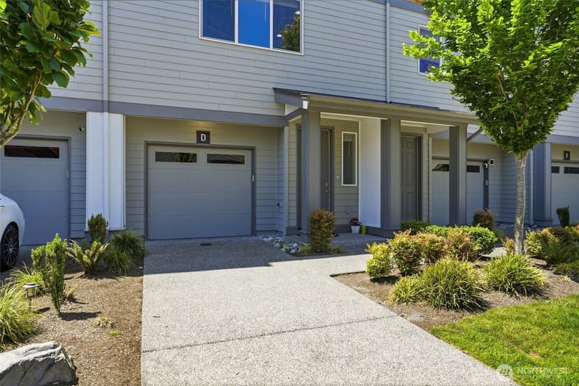Property photo for 19414 35th Drive SE #D, Bothell photo 3