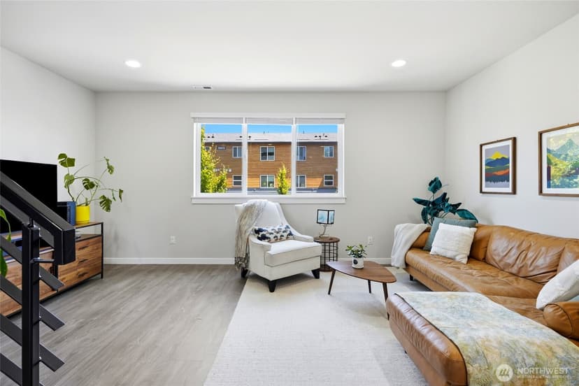 Property photo for 19414 35th Drive SE #D, Bothell photo 6