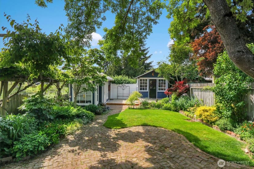 Property photo for 4229 46th Avenue S, Seattle photo 21