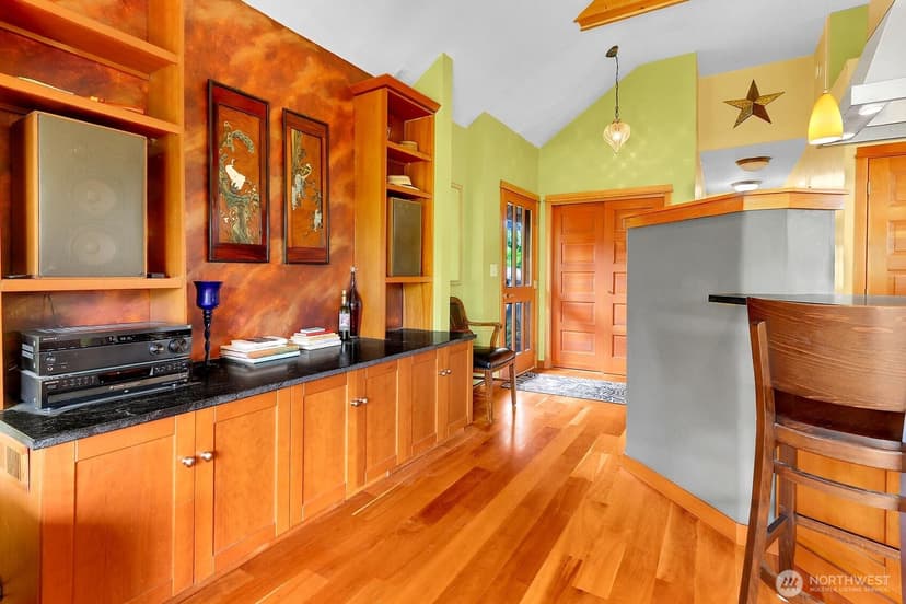 Property photo for 4229 46th Avenue S, Seattle photo 7