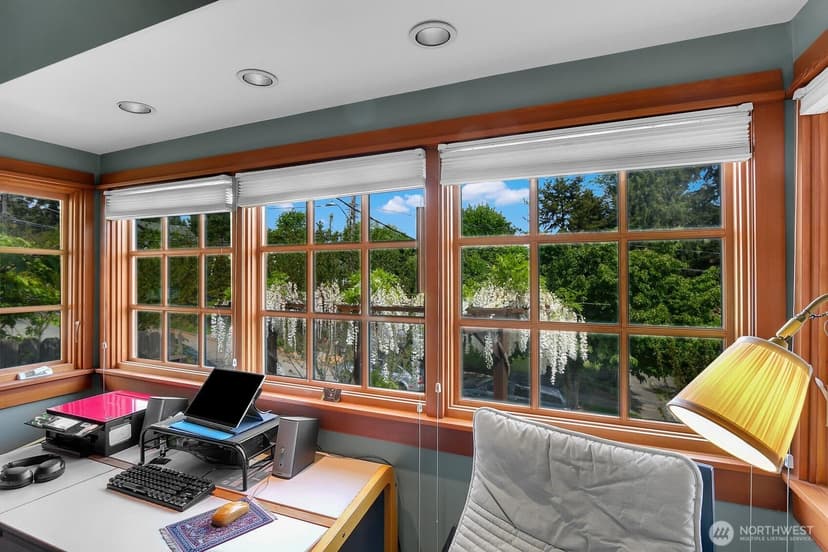 Property photo for 4229 46th Avenue S, Seattle photo 17