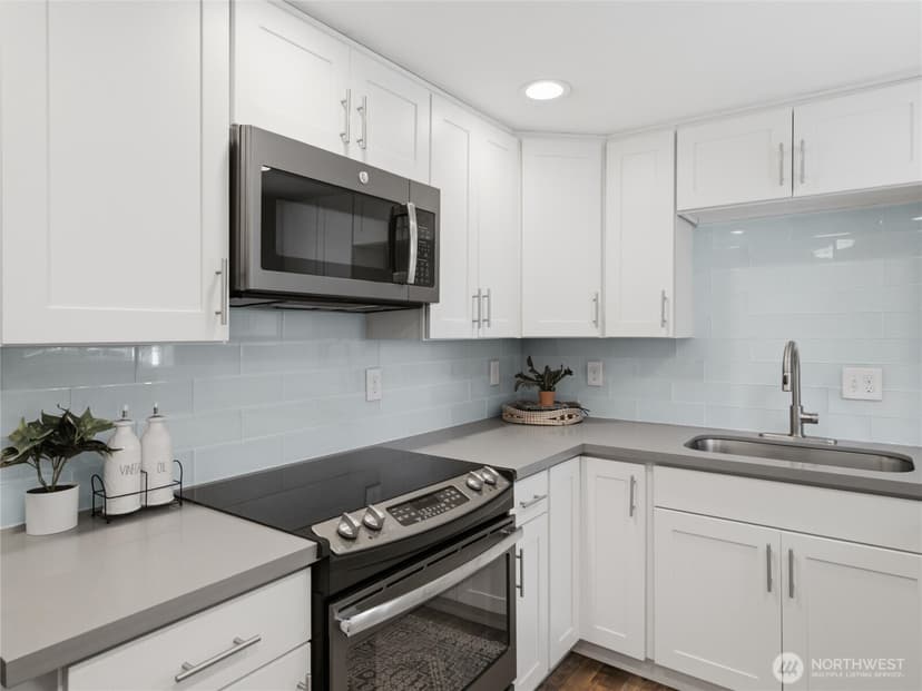 Property photo for 5102 N Mance, Tacoma photo 16