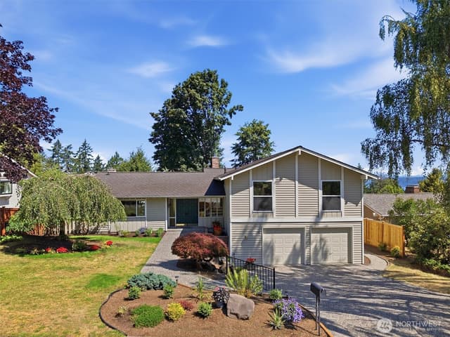 Property photo for 15522 SE 44th Place, Bellevue