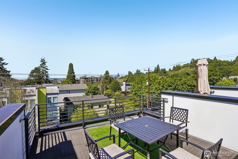 Property photo for 2609 SW Nevada Street, Seattle photo 15