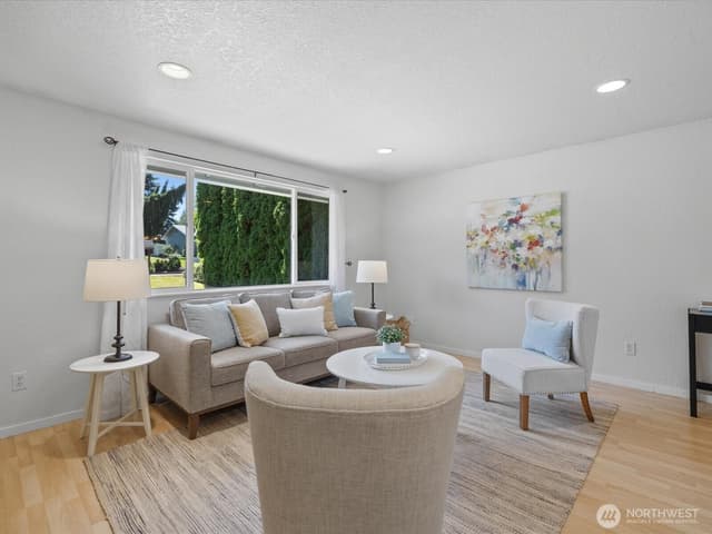 Property photo for 26828 NE Bird Street, Duvall photo 3