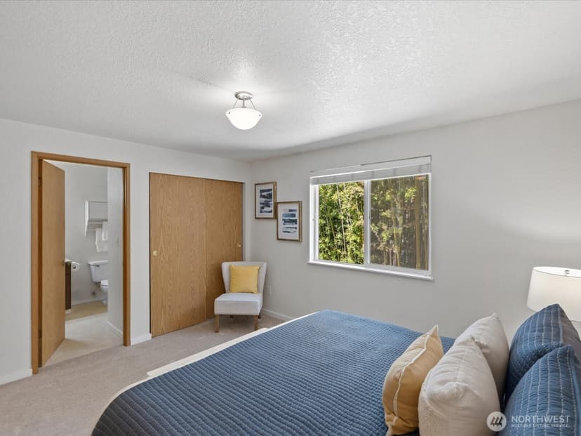 Property photo for 26828 NE Bird Street, Duvall photo 11
