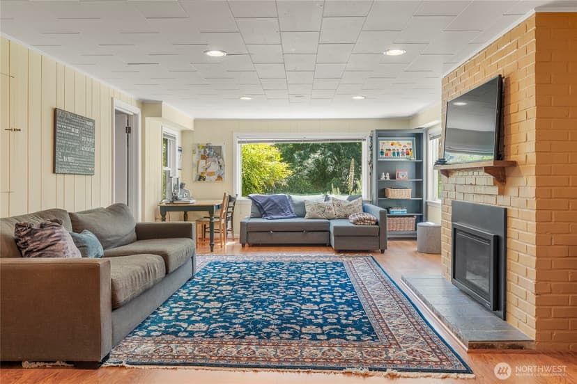 Property photo for 6626 57th Avenue NE, Seattle photo 19