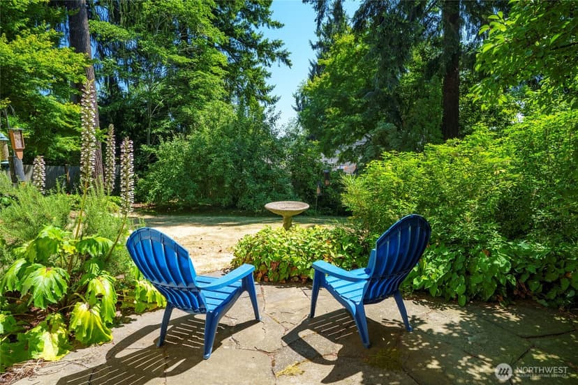 Property photo for 6626 57th Avenue NE, Seattle photo 31
