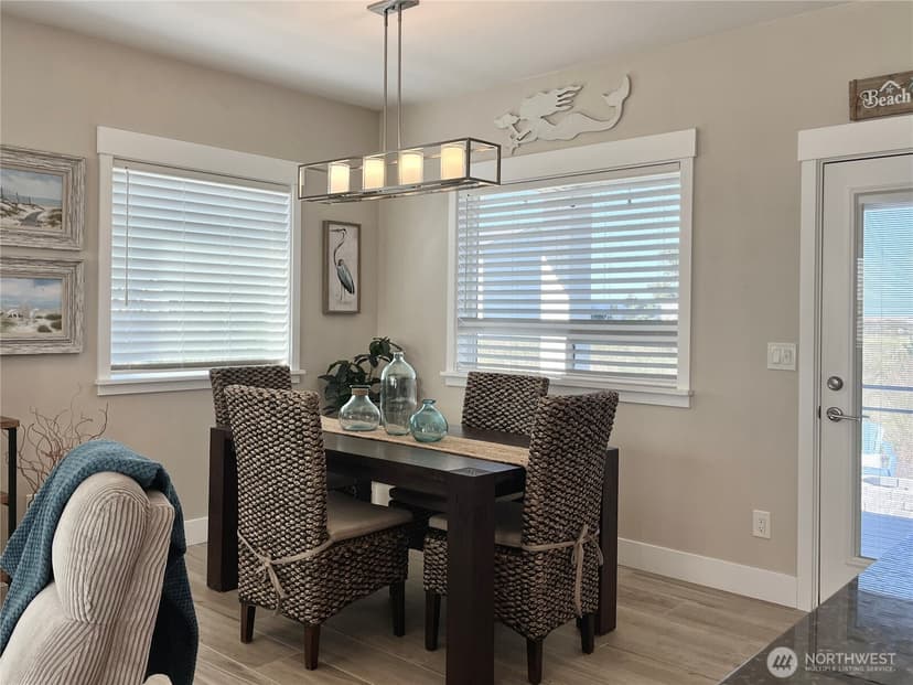 Property photo for 1439 Diamond Head Avenue SW, Ocean Shores photo 12