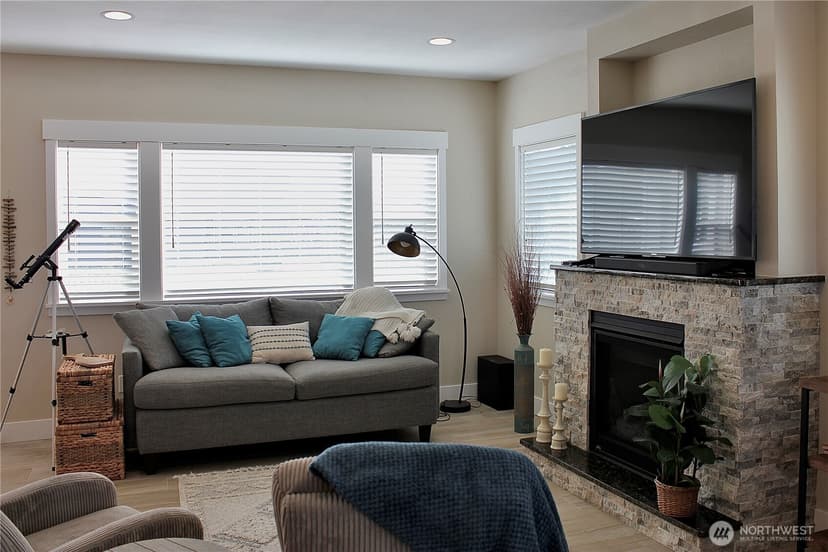 Property photo for 1439 Diamond Head Avenue SW, Ocean Shores photo 10
