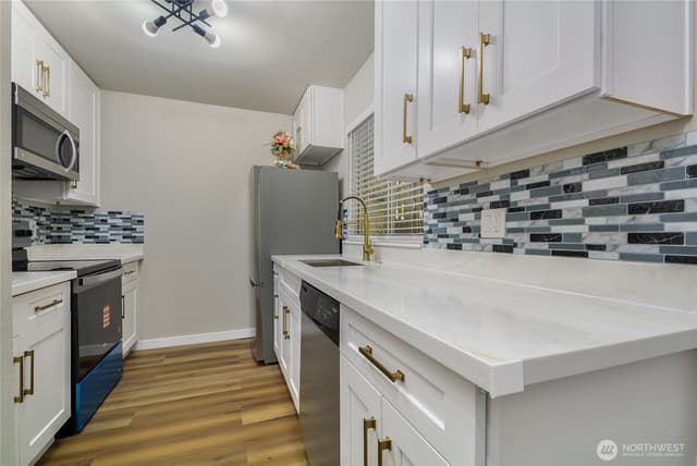 Property photo for 4805 180th Street SW #F102, Lynnwood photo 5