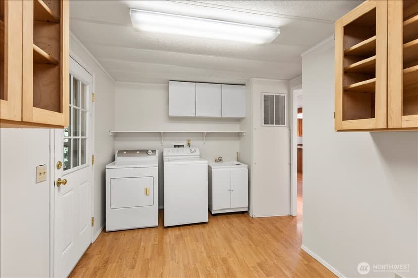 Property photo for 1427 100th Street SW #68, Everett photo 19