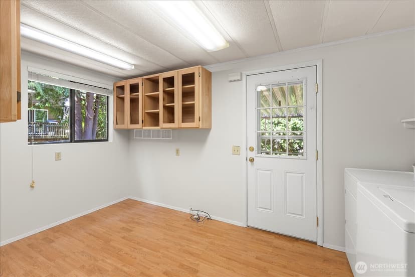 Property photo for 1427 100th Street SW #68, Everett photo 18