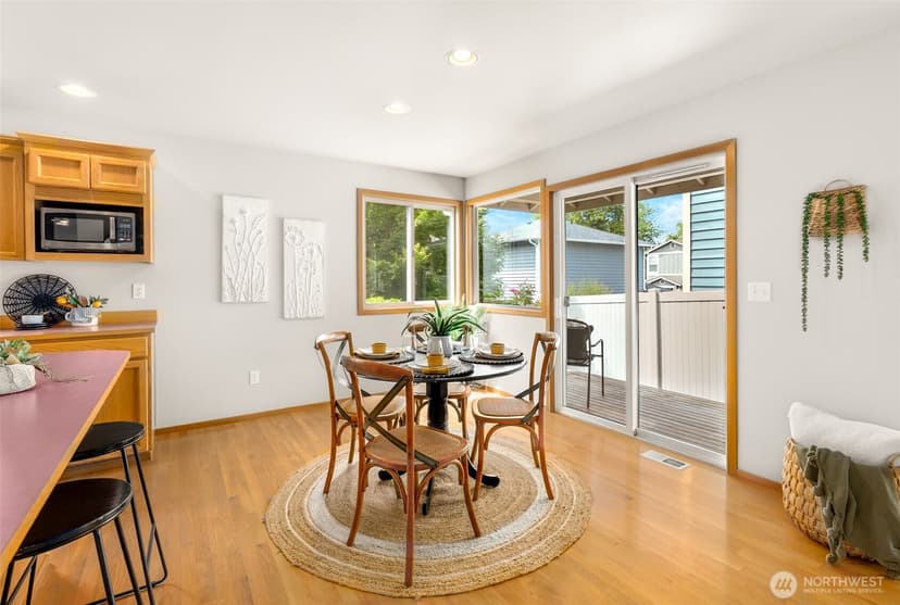 Property photo for 14811 1st Avenue NE, Duvall photo 5