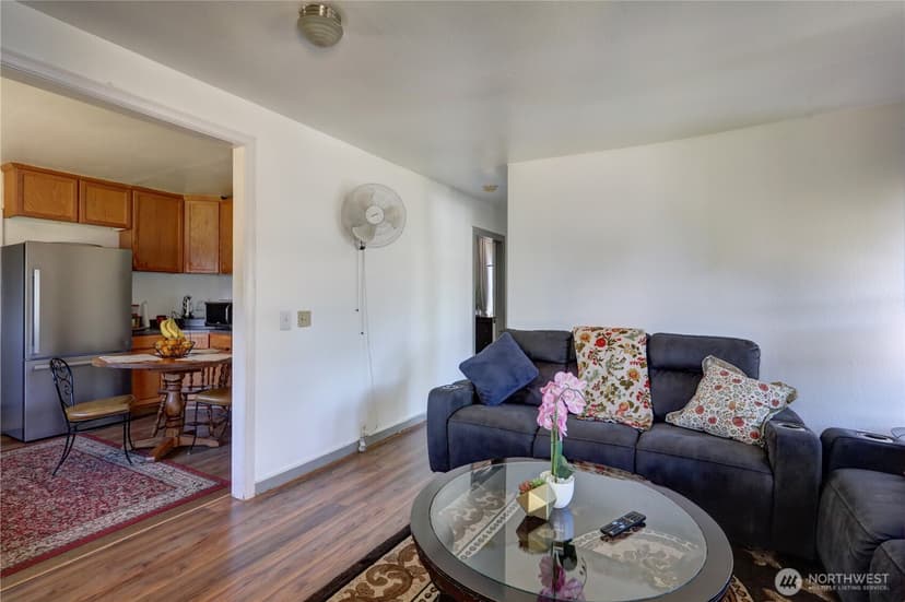 Property photo for 4120 Renton Avenue S, Seattle photo 8