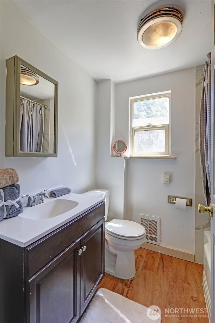 Property photo for 4120 Renton Avenue S, Seattle photo 15