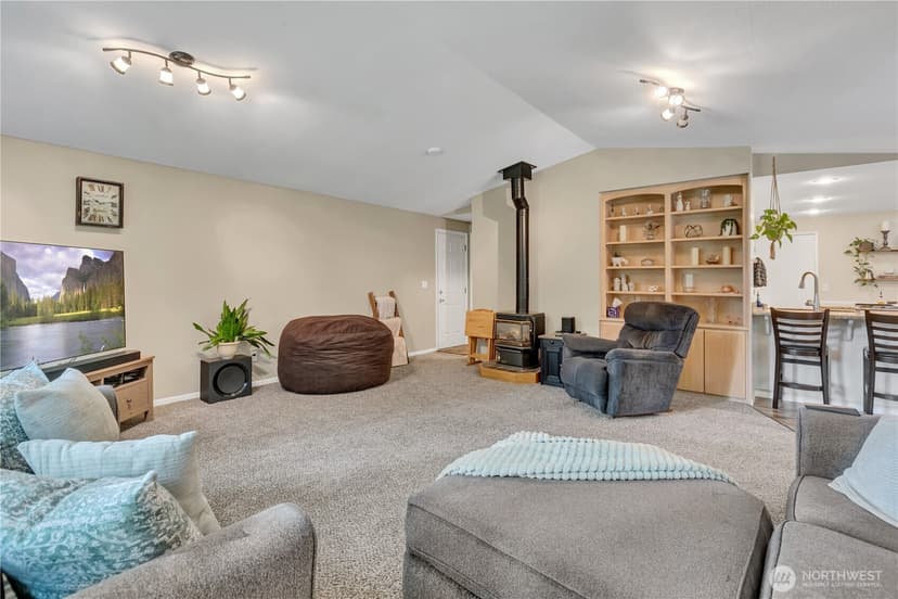 Property photo for 3211 89th Avenue E, Edgewood photo 19