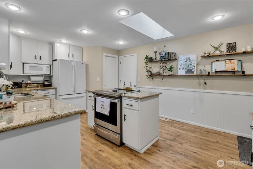 Property photo for 3211 89th Avenue E, Edgewood photo 13