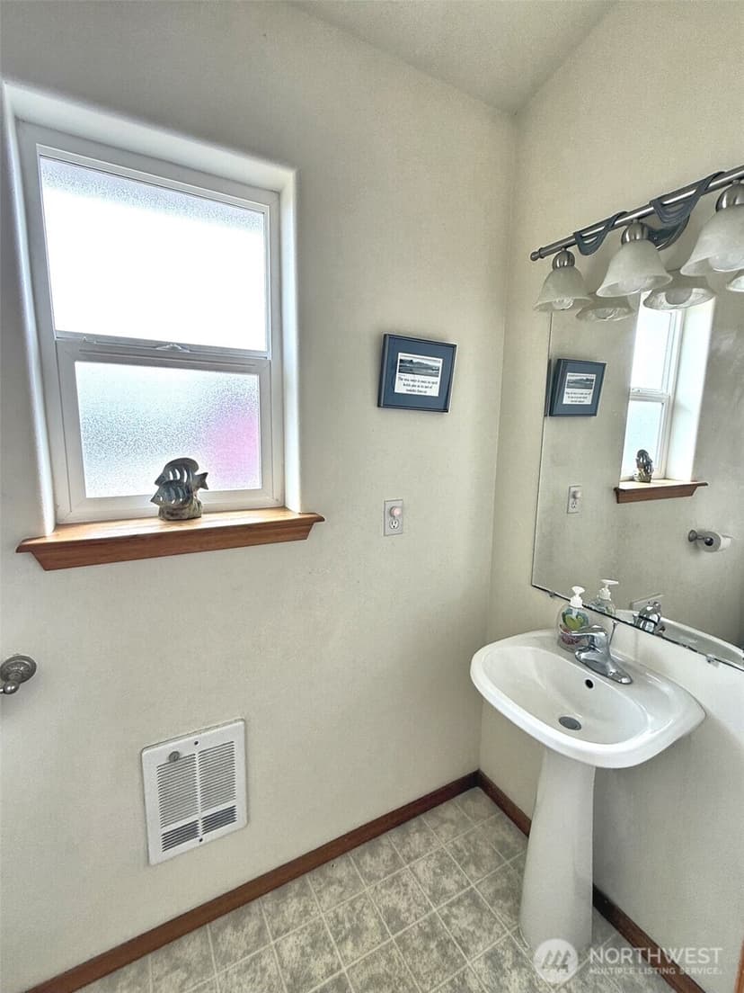 Property photo for 16 Ocean Boulevard, Ocean City photo 12