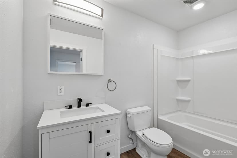 Property photo for 1508 NE Brockman Place, Seattle photo 25