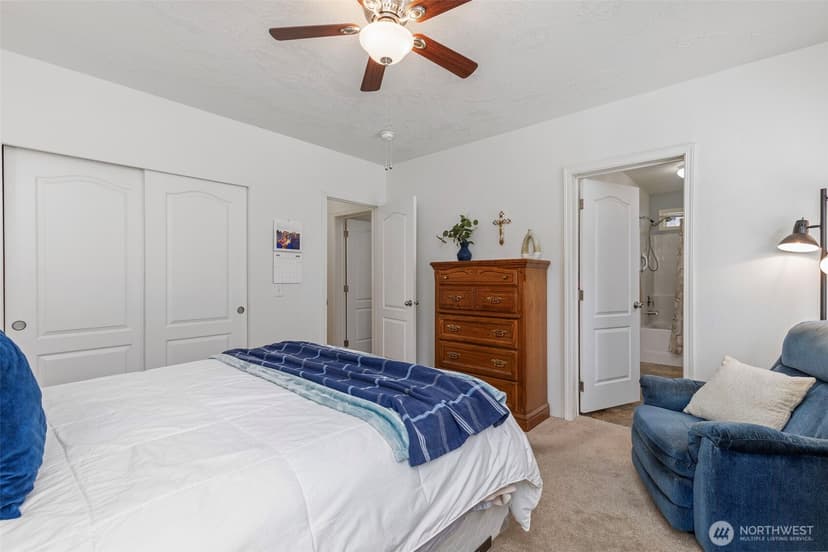 Property photo for 6586 NE Aquarius Lane, Bremerton photo 13