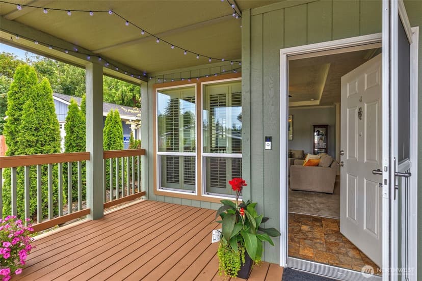 Property photo for 6586 NE Aquarius Lane, Bremerton photo 4