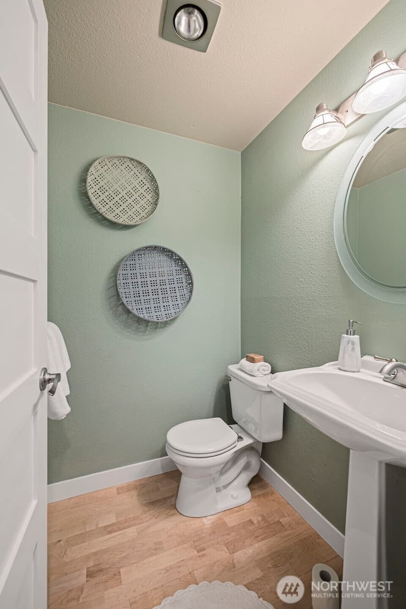 Property photo for 2591 E Madison Street #2567, Seattle photo 16
