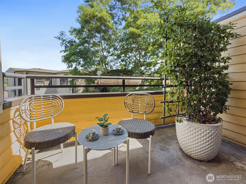Property photo for 2591 E Madison Street #2567, Seattle photo 17