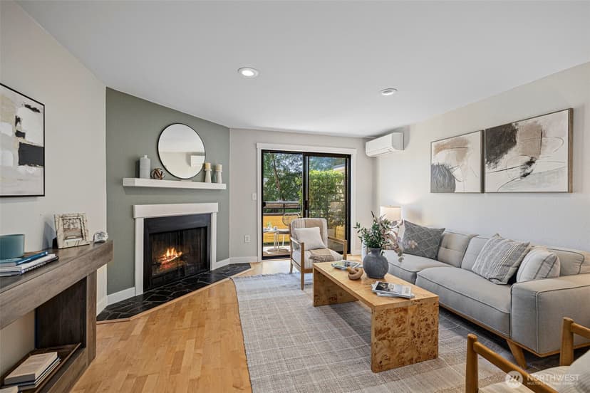 Property photo for 2591 E Madison Street #2567, Seattle photo 2