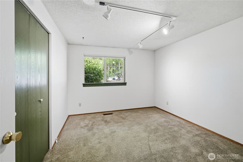 Property photo for 7750 NE Bergman Road, Bainbridge Island photo 29