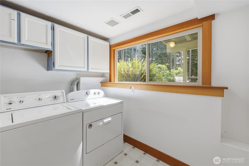 Property photo for 7750 NE Bergman Road, Bainbridge Island photo 33
