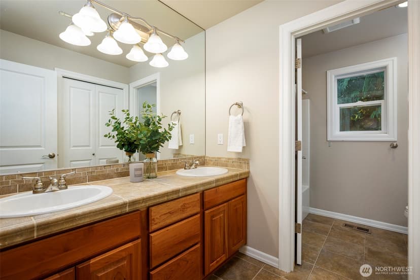 Property photo for 13563 NE 202nd Street, Woodinville photo 19