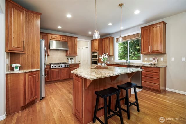 Property photo for 13563 NE 202nd Street, Woodinville photo 4