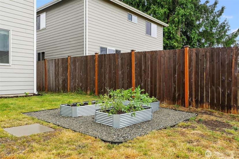 Property photo for 423 205th Street SW #B, Lynnwood photo 30
