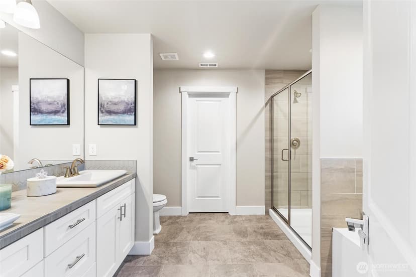 Property photo for 423 205th Street SW #B, Lynnwood photo 19