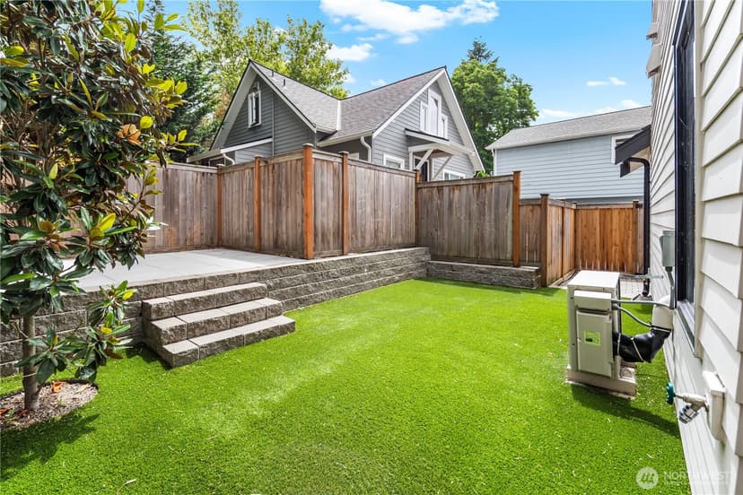 Property photo for 6538 11th Avenue NW #1, Seattle photo 30