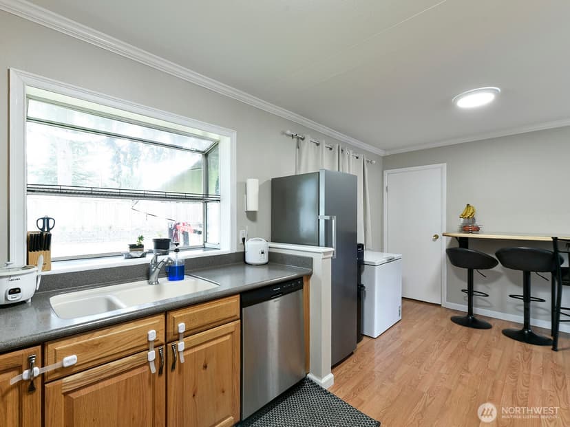 Property photo for 2612 N Street SE, Auburn photo 4