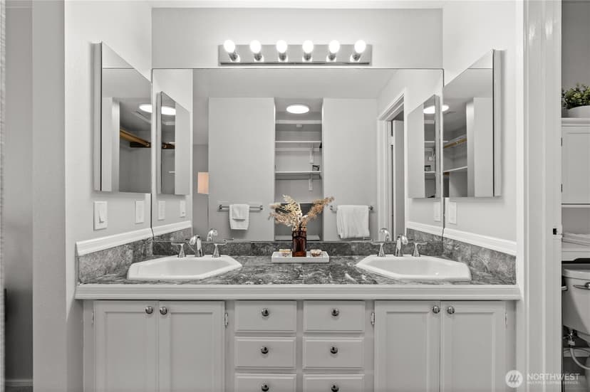 Property photo for 7024 155TH Place NE #7024, Redmond photo 18