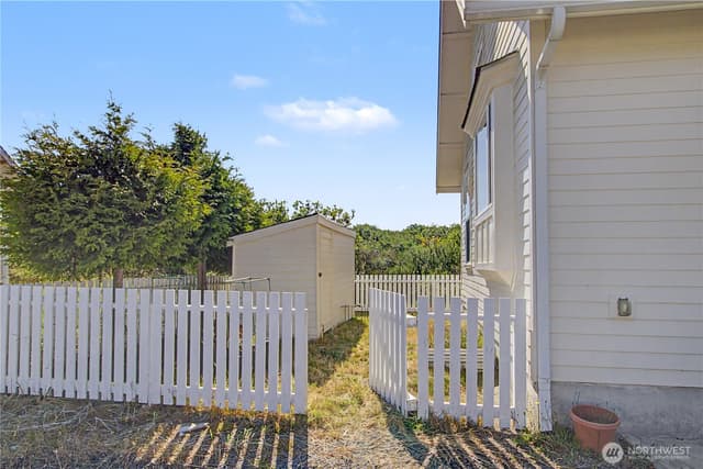 Property photo for 493 Ocean Spray St SW #A, Ocean Shores photo 4
