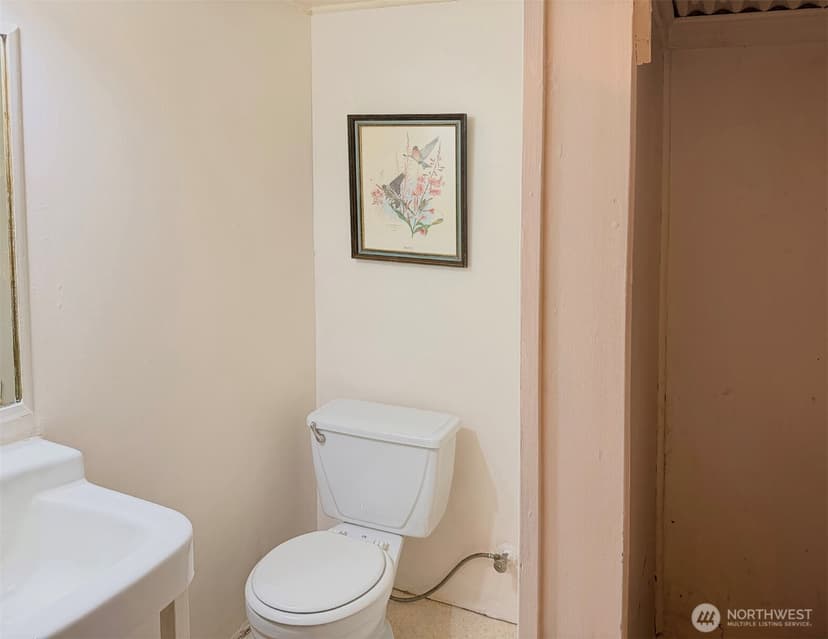 Property photo for 4329 86th Avenue SE, Mercer Island photo 18