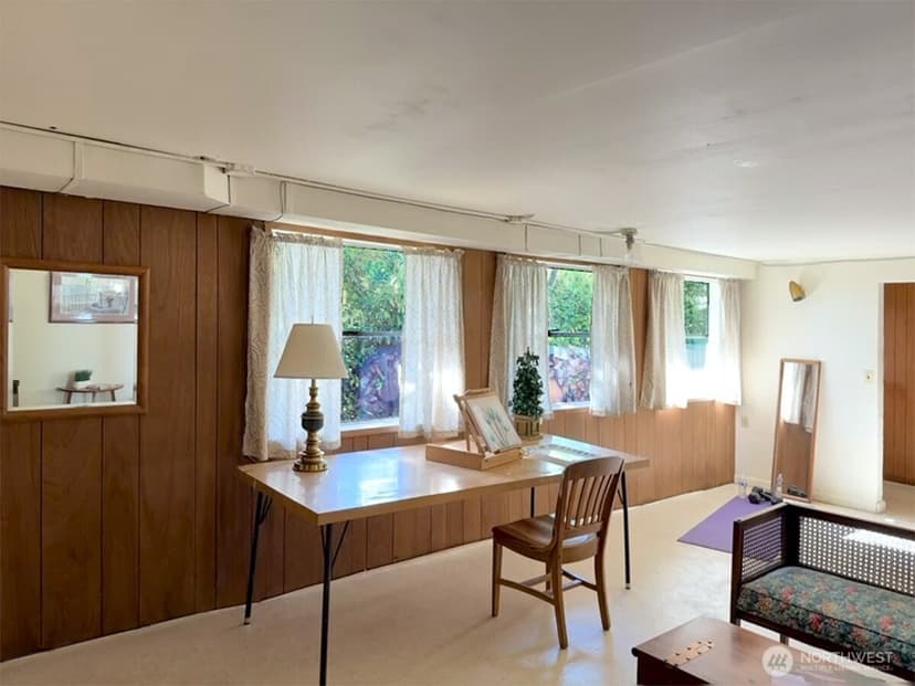 Property photo for 4329 86th Avenue SE, Mercer Island photo 23