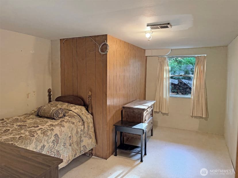 Property photo for 4329 86th Avenue SE, Mercer Island photo 17