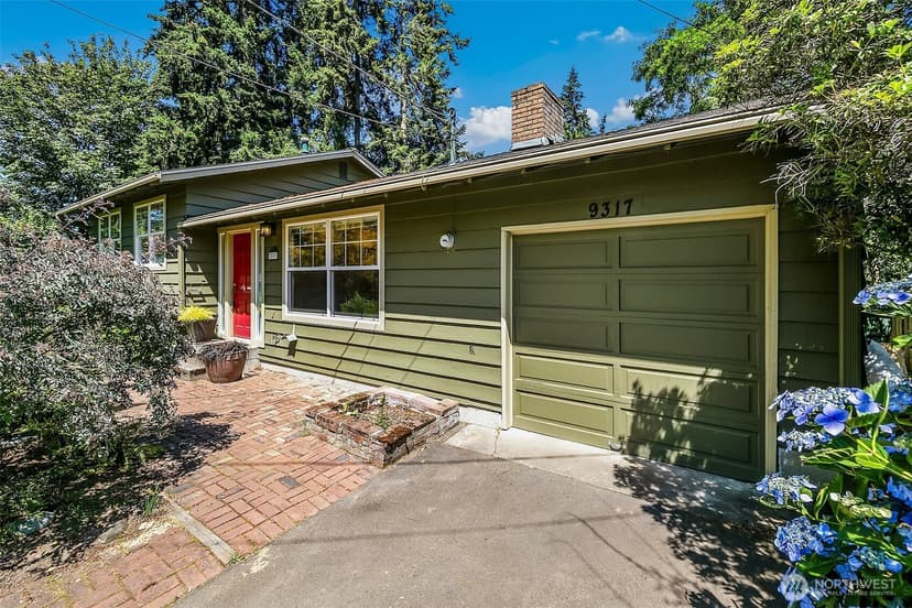 Property photo for 9317 217th Place SW, Edmonds photo 2