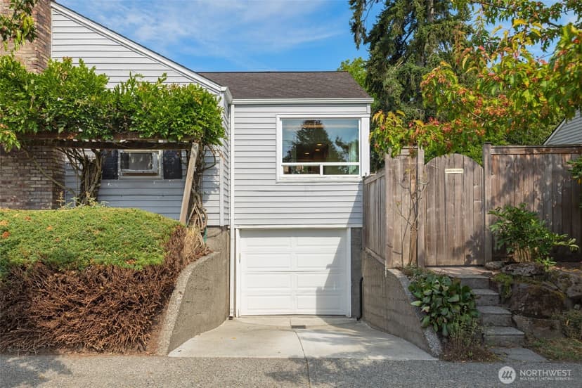 Property photo for 1701 N 82nd Street, Seattle photo 30