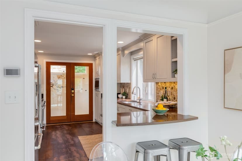 Property photo for 1701 N 82nd Street, Seattle photo 10