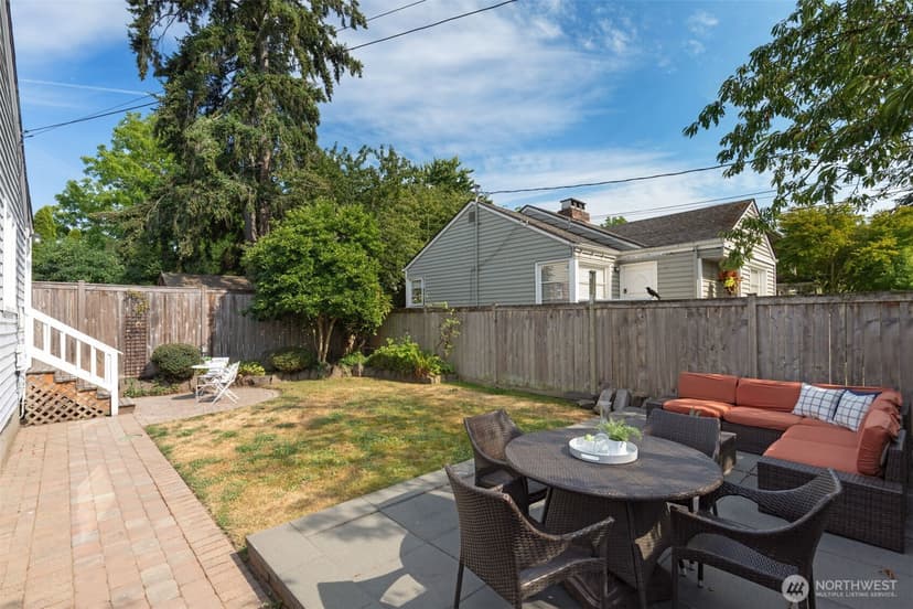 Property photo for 1701 N 82nd Street, Seattle photo 27