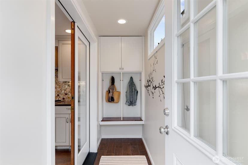 Property photo for 1701 N 82nd Street, Seattle photo 14
