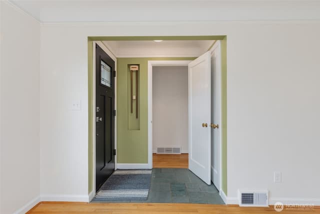 Property photo for 1701 N 82nd Street, Seattle photo 5